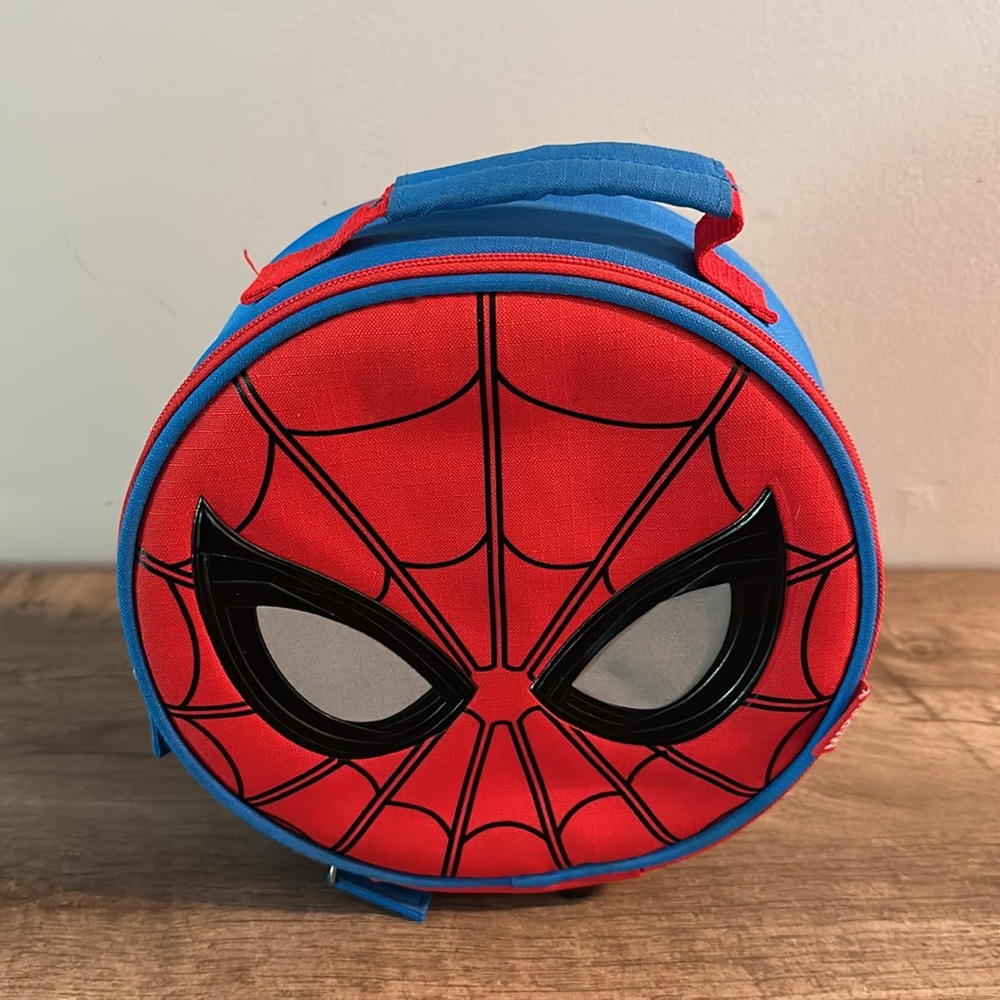 Spiderman boys lunchbox